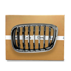 Driver Side Grille image