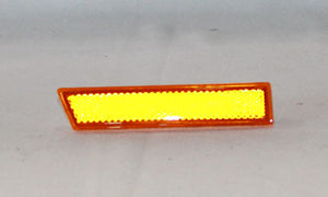 Front Passenger Side Side Reflector image