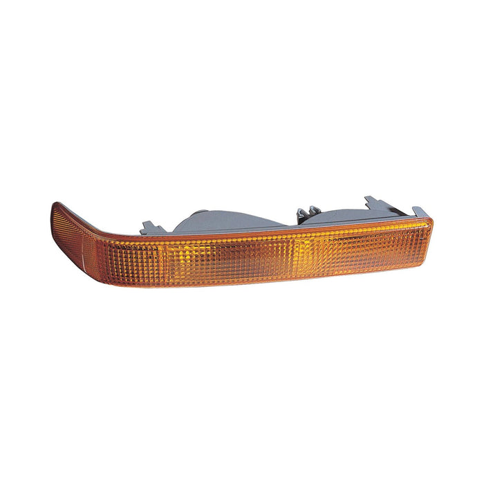 1998-2004 Chevrolet Blazer/S10 Passenger Side Parking Light Assembly W/O Fog Lamps Includes Signal Lamp - GM2521162-Partify-Painted-Replacement-Body-Parts