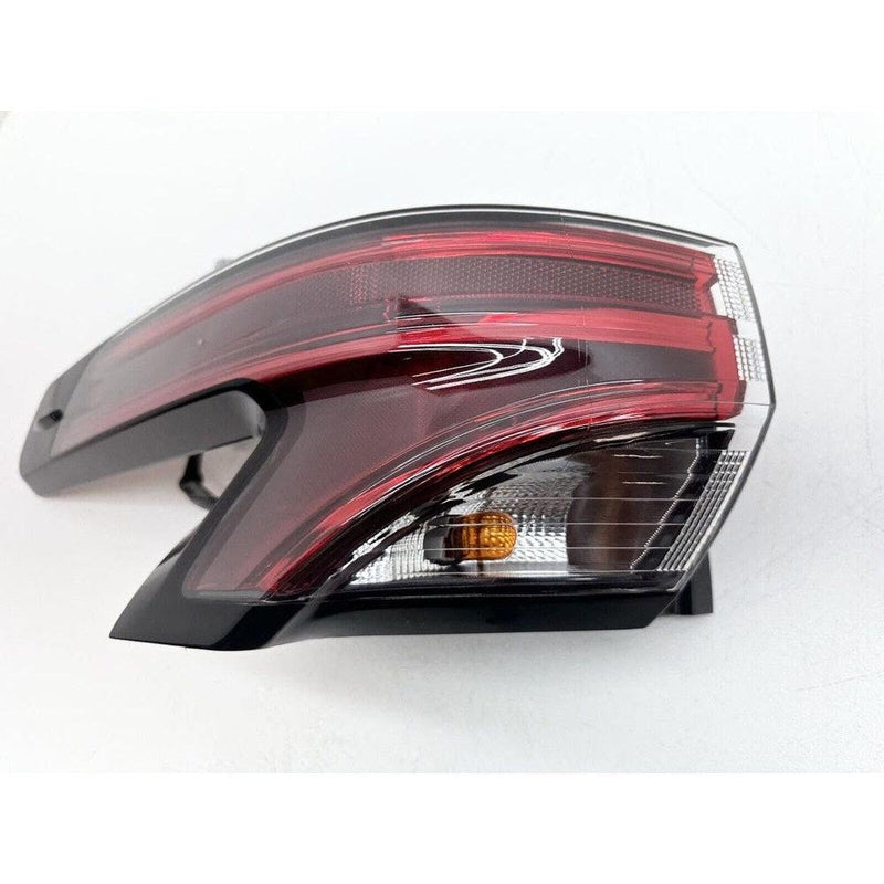 Toyota Sienna Tail Light Driver Side Without Led Le/XLE Trims - TO2804160