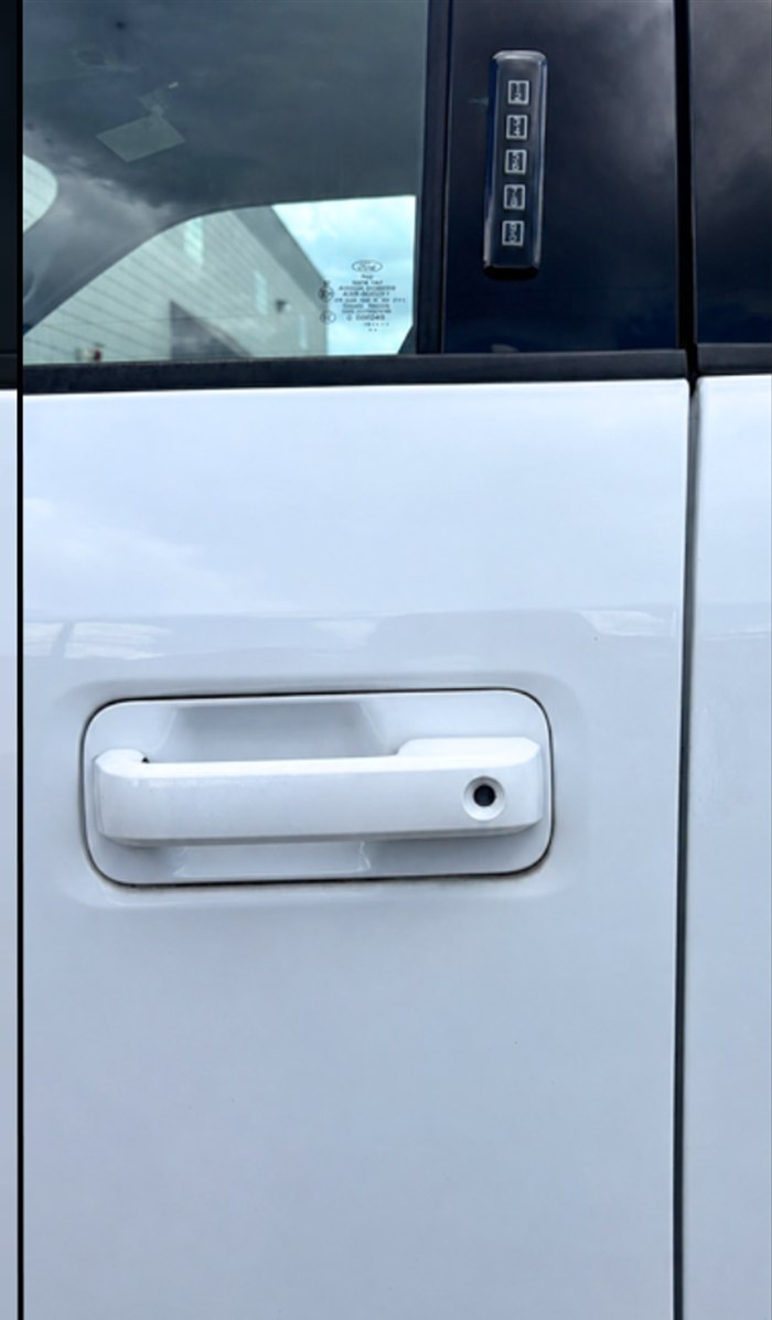 Door handle area after touch-up paint repair